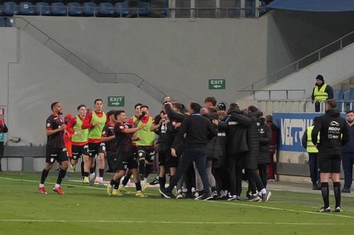 Două goluri în două minute în Craiova - Dinamo // FOTO Andrei Furnigă (GSP.ro)