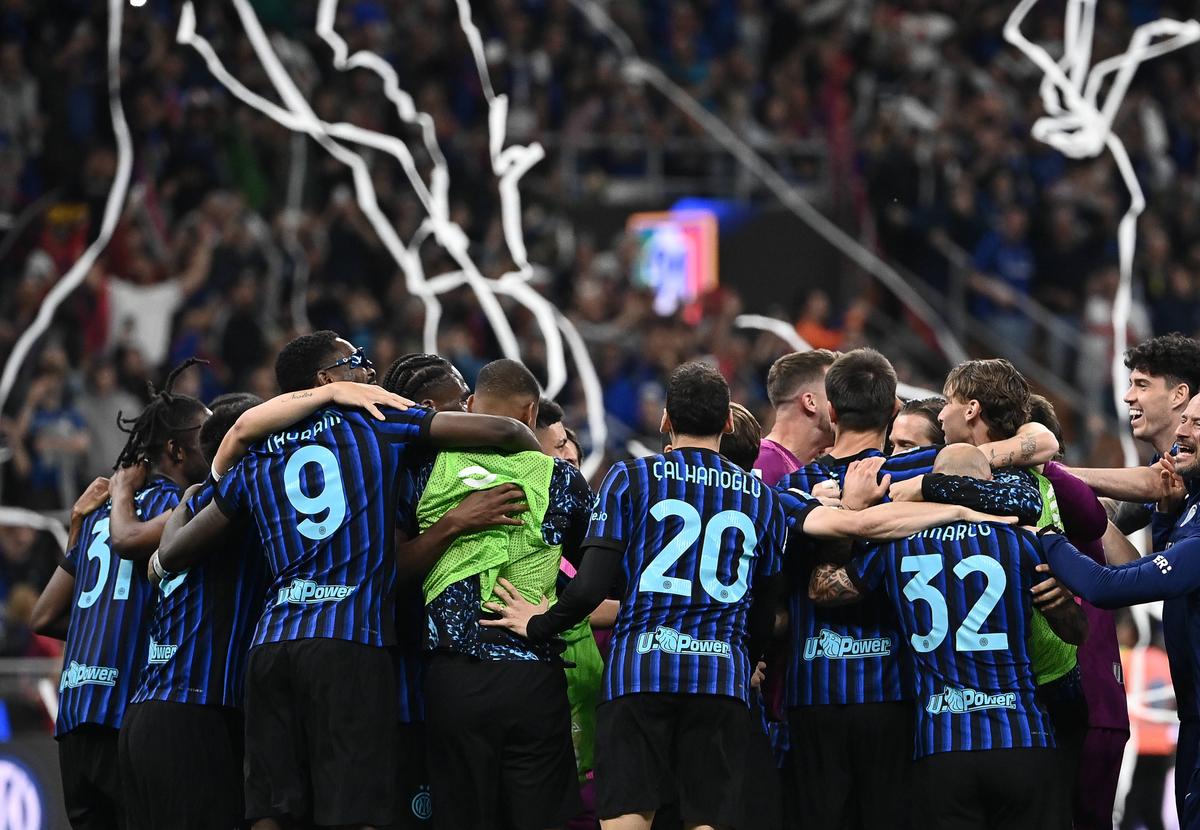 Inter sărbătorește primul titlu cu Cristi Chivu pe bancă
