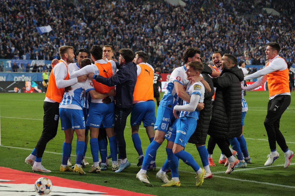 Universitatea Craiova - Dinamo, în etapa a 7-a din play-off // foto: Andrei Furnigă (GSP.ro)