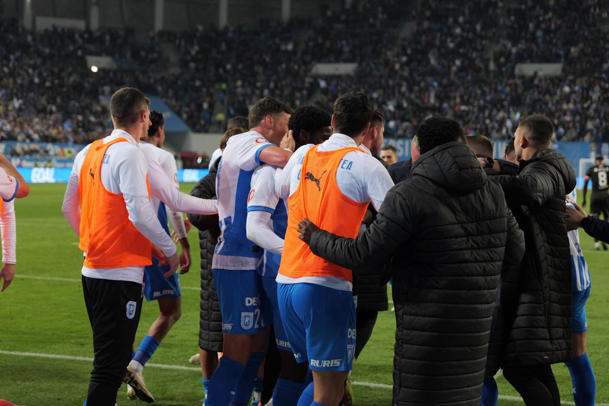 Universitatea Craiova - Dinamo, în etapa a 7-a din play-off // foto: Andrei Furnigă (GSP.ro)