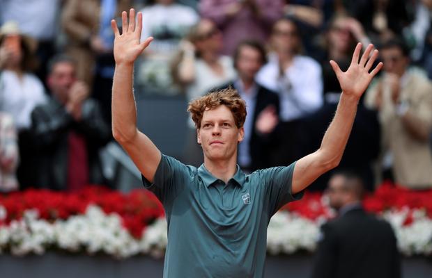 Jannik Sinner: „Nu mă pot compara cu Rafa, Roger sau Novak. Ce au realizat ei este incredibil”