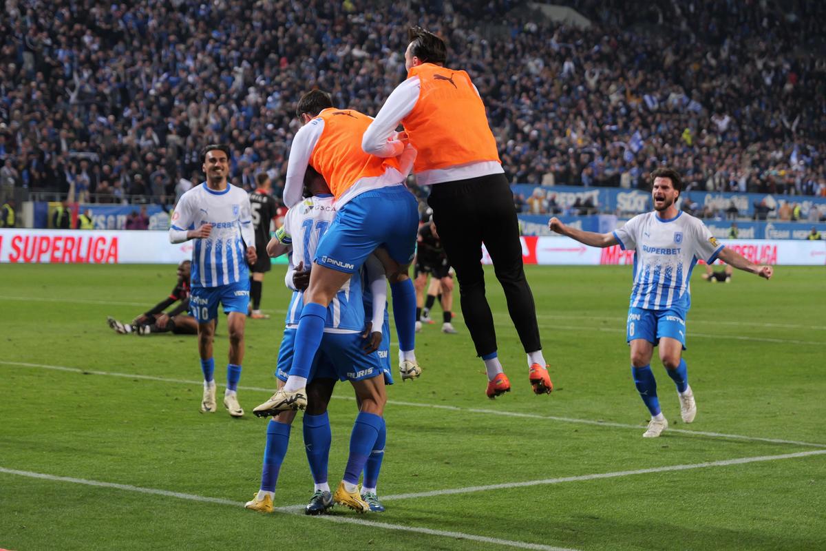 Universitatea Craiova - Dinamo, în etapa a 7-a din play-off // foto: Andrei Furnigă (GSP.ro)