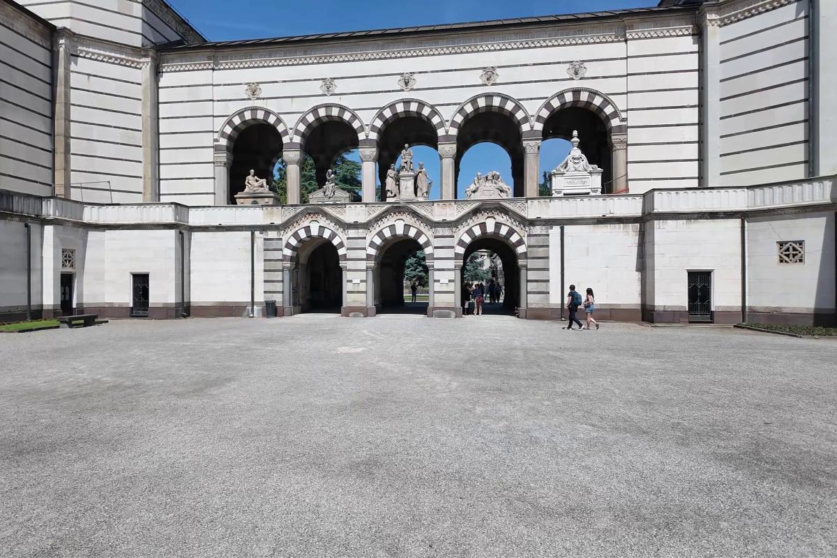Cimitirul Monumentale. Derby-ul din Milano care s-a mutat în piatră: Meazza, lângă Kilpin