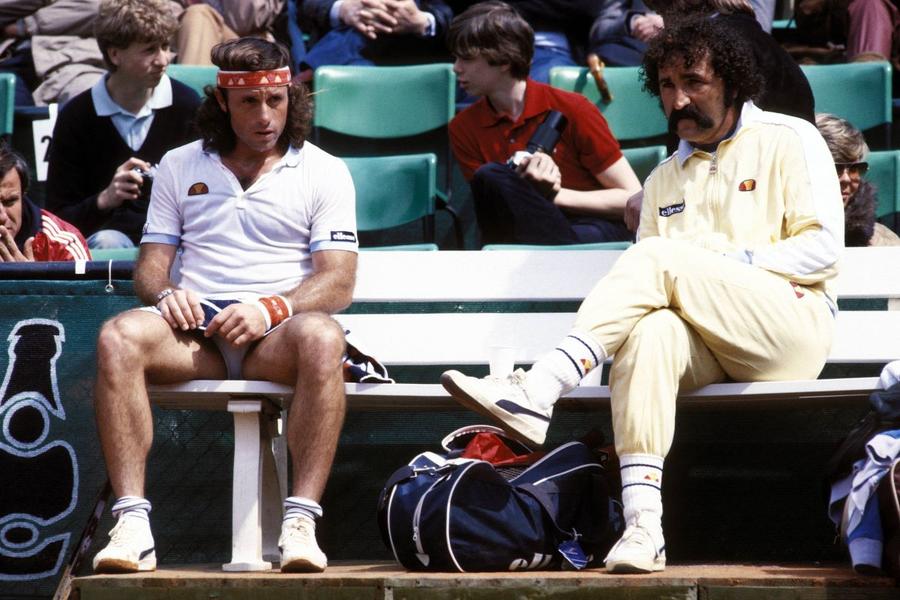 Guillermo Vilas și Ion Țiriac în anii 1980 Foto: Imago Images Ion Țiriac, interviu cu Feliciano Lopez la Madrid » Amintiri savuroase și idei inedite: „Aș merge mâine la doamna Meloni și i-aș spune...”