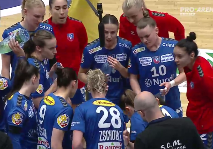 FOTO: Captură @Pro Arena Condusă cu 7 goluri la Vâlcea, Gloria Bistrița a reușit revenirea de titlu în „Liga Florilor” » Cum devine matematic campioană