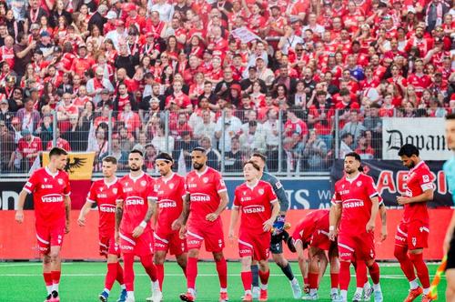 FC Thun, primul trofeu din istorie, după 128 de ani // FOTO: Facebook FC Thun