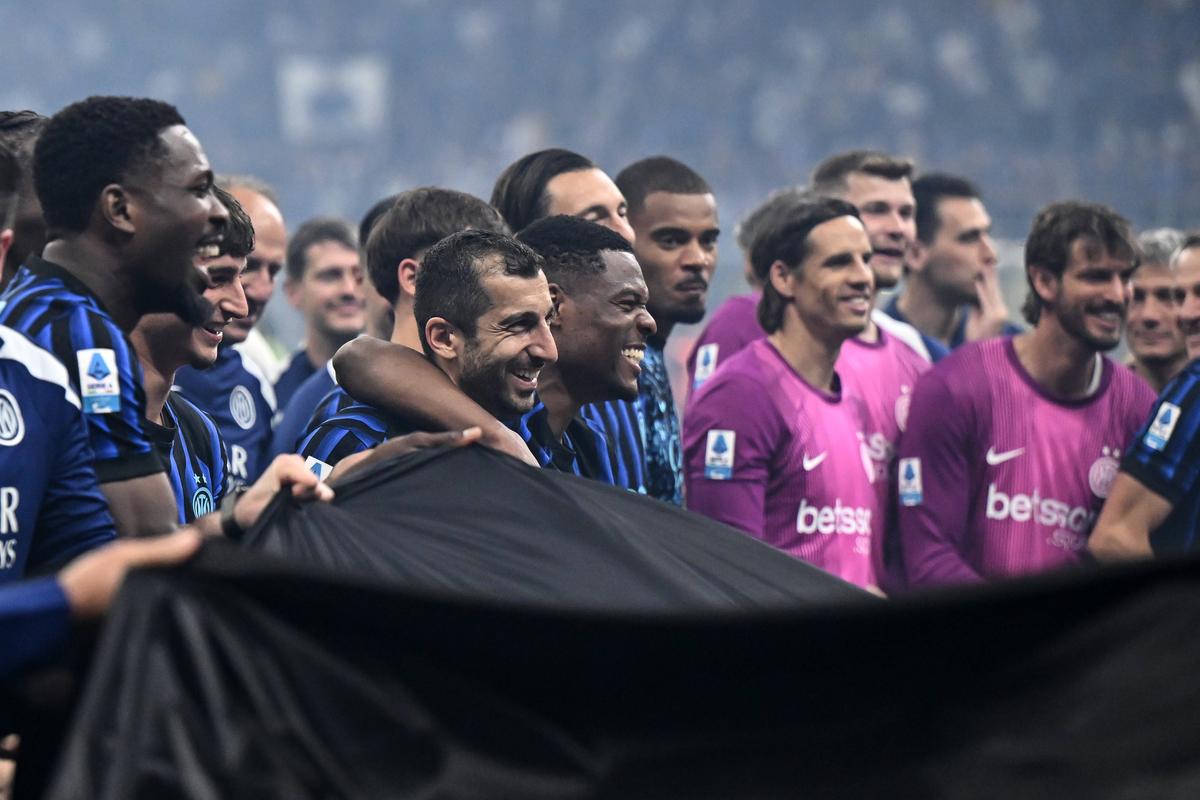 Inter sărbătorește primul titlu cu Cristi Chivu pe bancă