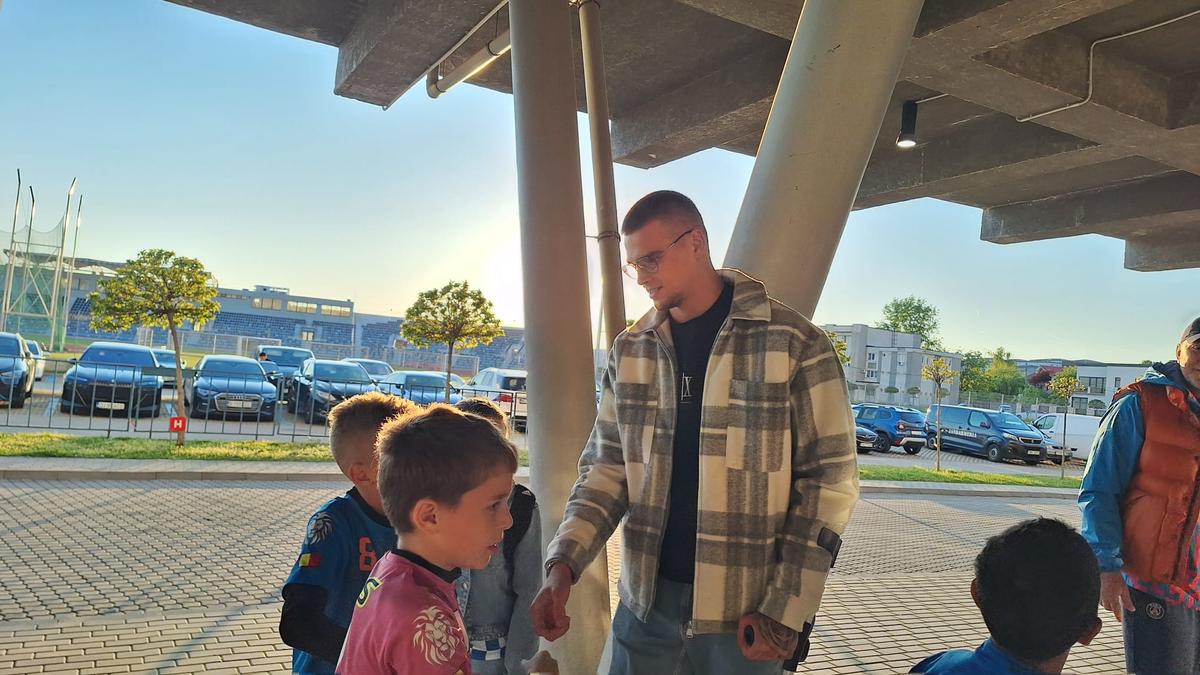 Imagini înainte de Universitatea Craiova - Dinamo