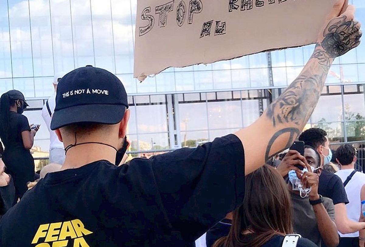 Un star al lui PSG a ieșit în stradă la protestul interzis de la Paris după uciderea lui George Floyd! Ciocniri violente cu poliția