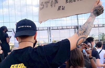 Un star al lui PSG a ieșit în stradă la protestul interzis de la Paris după uciderea lui George Floyd! Ciocniri violente cu poliția