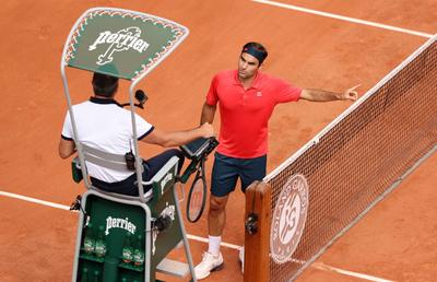Moment tensionat la meciul lui Federer »  Schimb de replici cu Cilic: „Joc prea încet?”