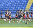 Antrenamentul lui Edi Iordănescu de la Podgorica, supravegheat de Răzvan Burleanu