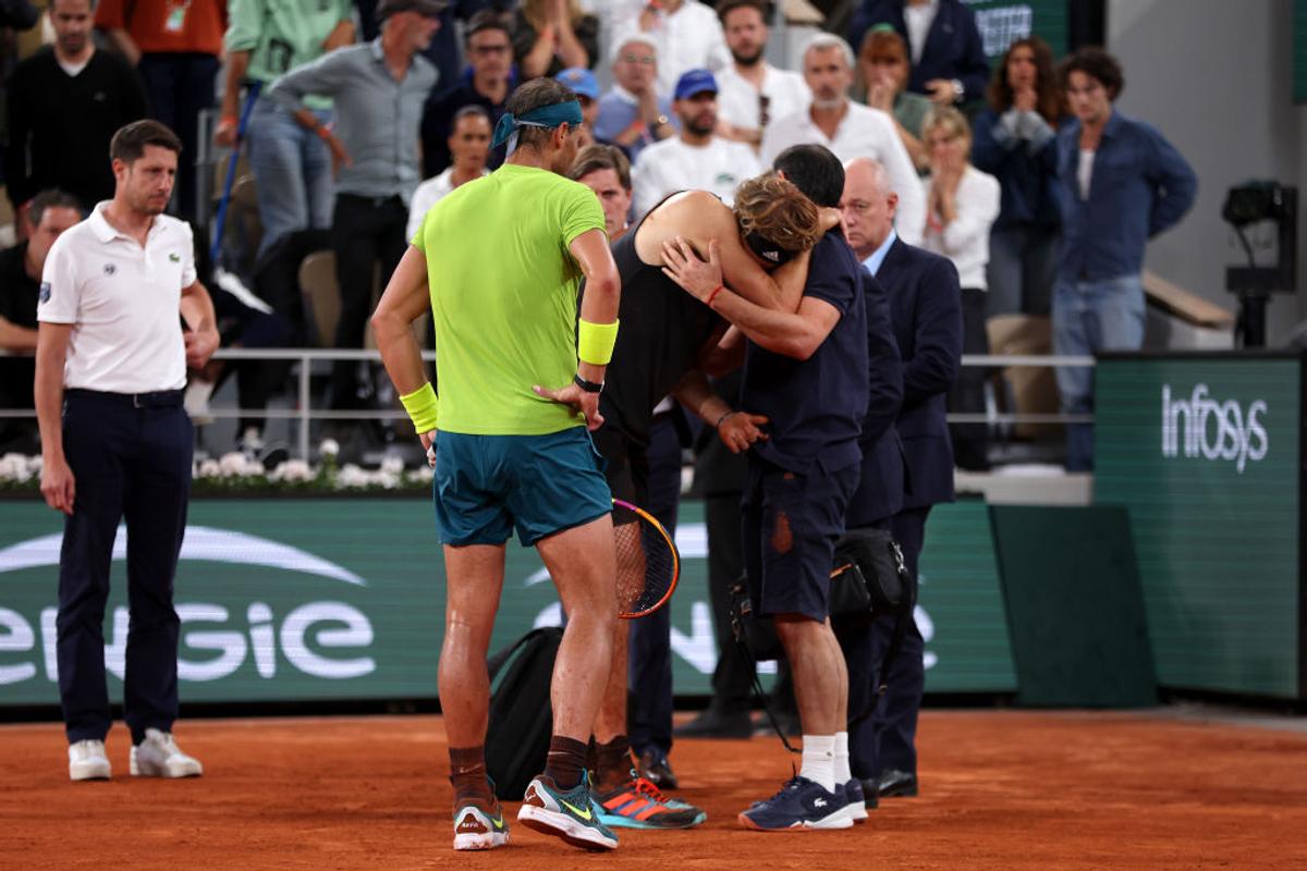 Fratele lui Zverev era live la Eurosport în momentul teribilei accidentări: „E imposibil! Sascha nu plânge niciodată, e ceva rău”