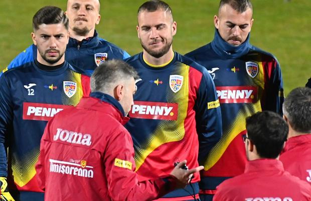 Edi Iordănescu i-a luat tare pe jucători înainte de primul meci oficial: „Schimbați-vă gândirea! Cine nu dă tot pentru echipă nu va mai fi convocat!”