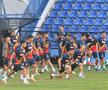 Antrenamentul lui Edi Iordănescu de la Podgorica, supravegheat de Răzvan Burleanu