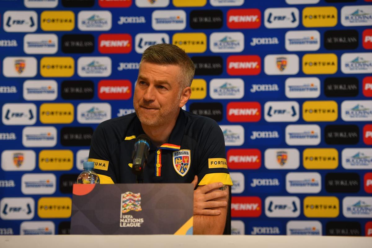 Edi Iordănescu și Florin Tănase, conferință de presă înainte de Muntenegru - România