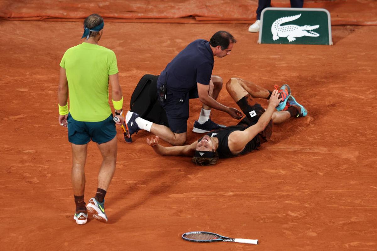 Fratele lui Zverev era live la Eurosport în momentul teribilei accidentări: „E imposibil! Sascha nu plânge niciodată, e ceva rău”