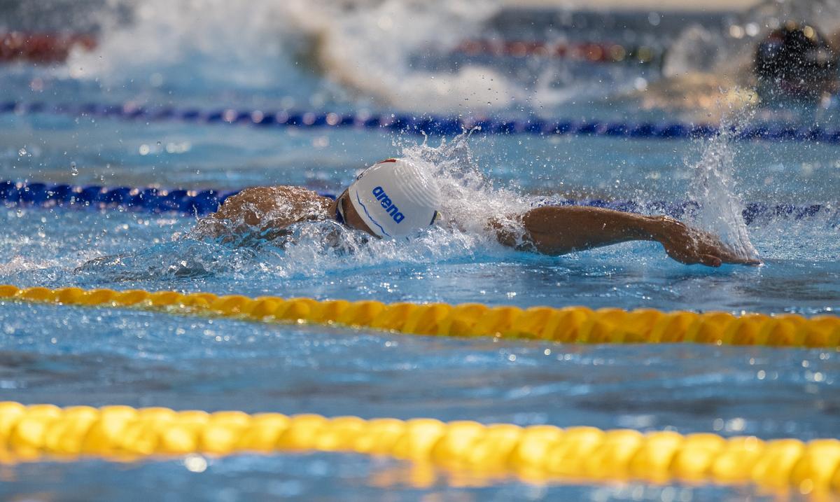 David Popovici câștigă finala A a Cupei României, proba de 100m liber
