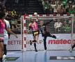 Surpriză imensă în Final Four-ul Ligii Campionilor: calificare în finală în ultima secundă! + Kristiansand a răpus-o pe Gyor