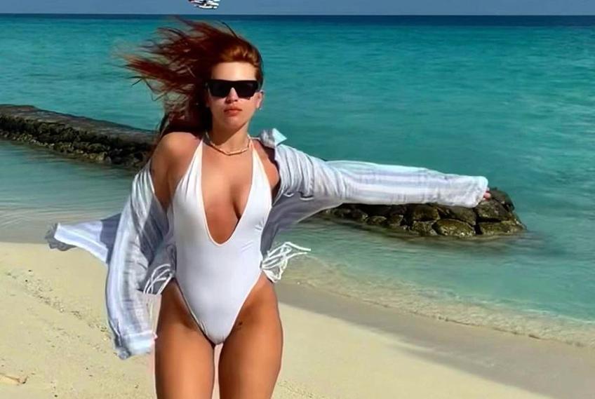 Denisa, fiica cea mare a lui Gabi Balint, apariție de senzație la plajă. Foto: Instagram @denisa_balint