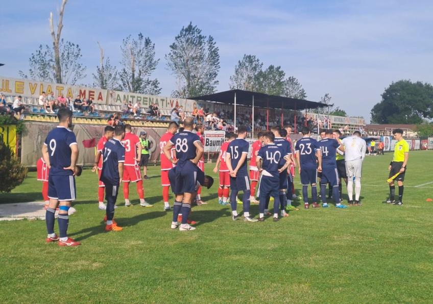ACS FC Dinamo, echipa lui Nicolae Badea, a ratat promovarea în Liga 3. Daco-Getica București a devansat-o în play-off și are șansa să evadeze din Liga 4.