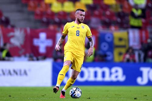 Cei de la Galatasaray nu vor să se bazeze pe mijlocașul Alexandru Cicâldău (26 de ani) nici în sezonul următor. Campioana Turciei i-a stabilit prețul românului.