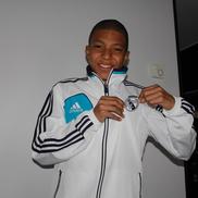 Kylian Mbappe, imagini din copilărie în echipamentul lui Real Madrid