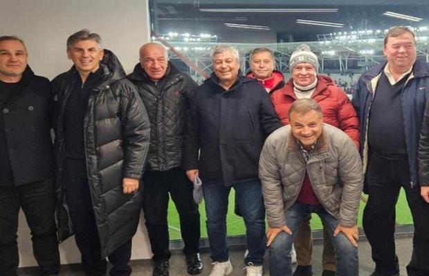 Mutarea-surpriză pe care o pregătește Dinamo! Negocieri intense pentru o poziție-cheie: „Component al Generației de Aur, fostă glorie dinamovistă”