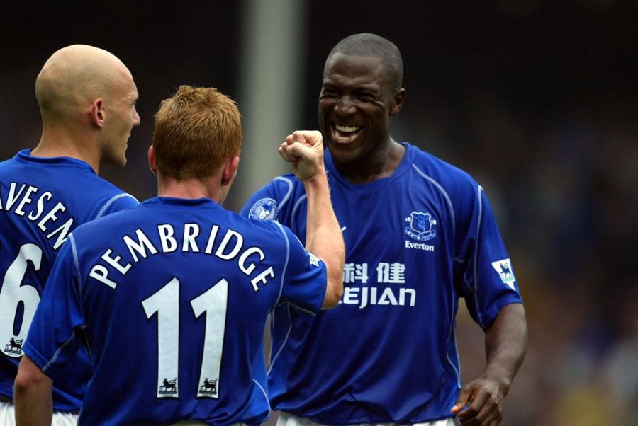 Kevin Campbell la Everton/ FOTO: IMAGO Images O legendă din Premier League este în stare gravă: „Știu că ești un caracter puternic, rămâi pozitiv!”