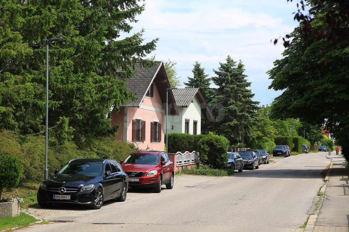 Cum arată casa lui Călin Georgescu din Austria » Orașul bizar unde a locuit fostul candidat la prezidențiale, vizitat de GSP! Imagini spectaculoase