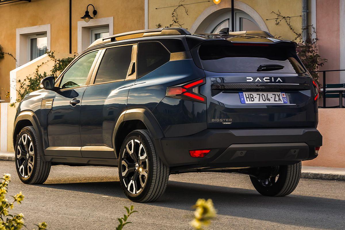 Noua Dacia Bigster, prezentata sub forma de SUV Coupe / foto: Automobile Magazine