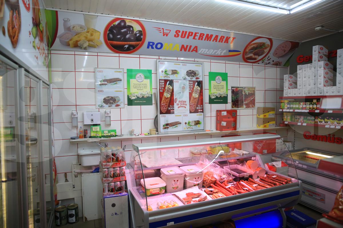 „Am simțit potențial pe piața austriacă” » Business-ul 100% românesc descoperit în Graz: patron-microbist, politică la tejghea și produse tradiționale pe alese