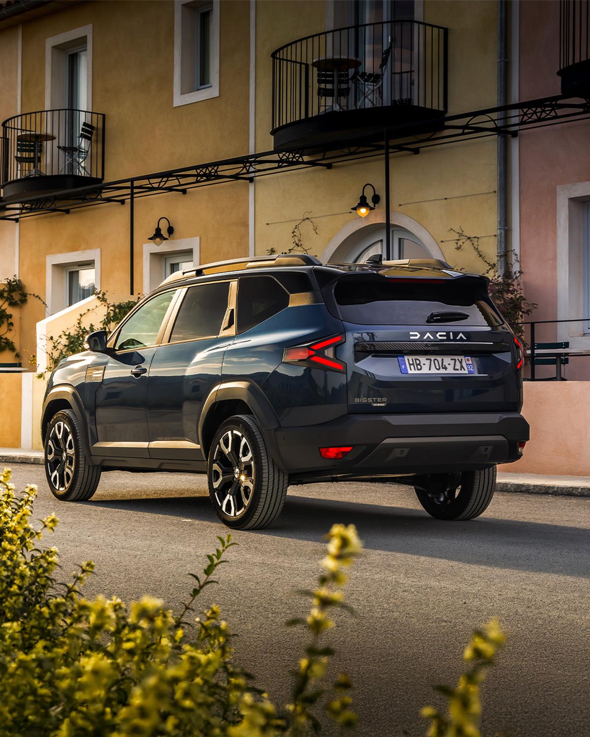 Englezii de la The Telegraph au făcut recenzia noului model Dacia: „Șuncă, ou și cartofi prăjiți”