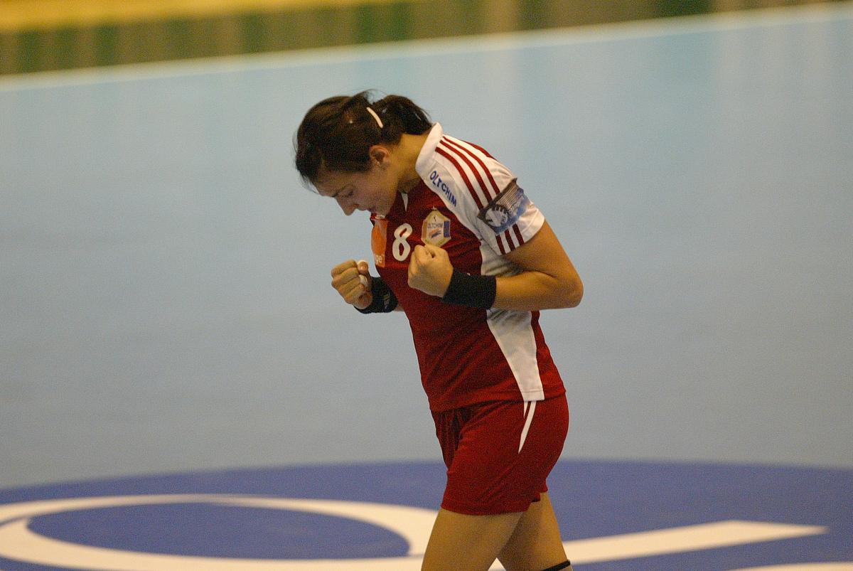 Cristina Neagu-carieră- Arhivă GSP