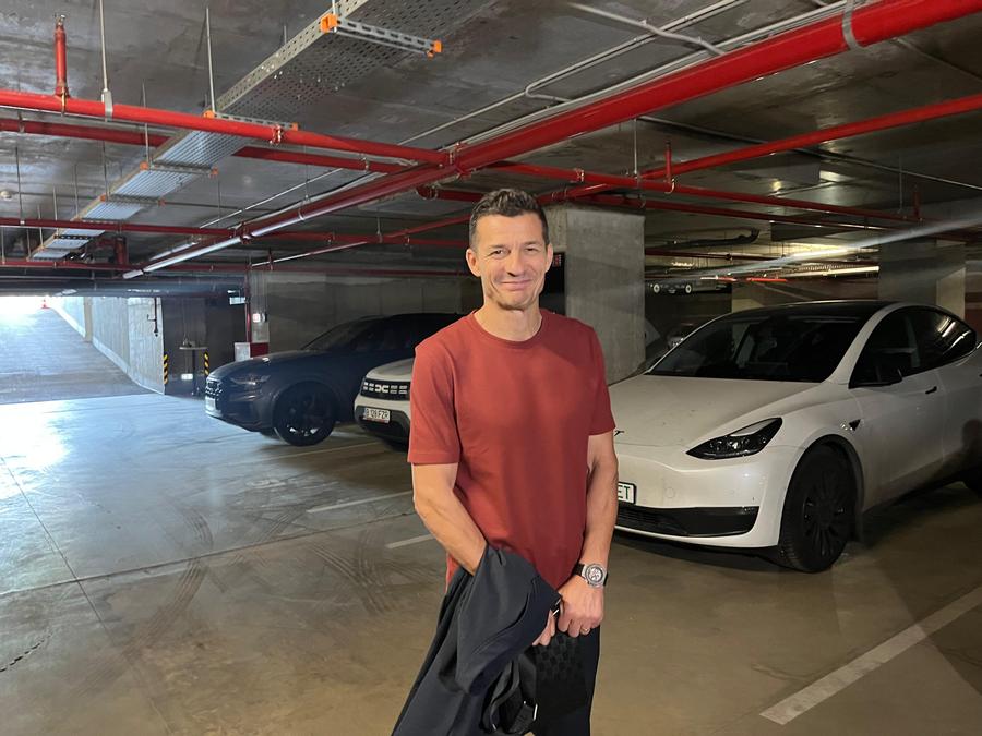 Costel Gâlcă a semnat pe două sezoane cu Rapid » Legenda Stelei îi asigură pe fani: „Știu ce înseamnă spiritul Rapidului”