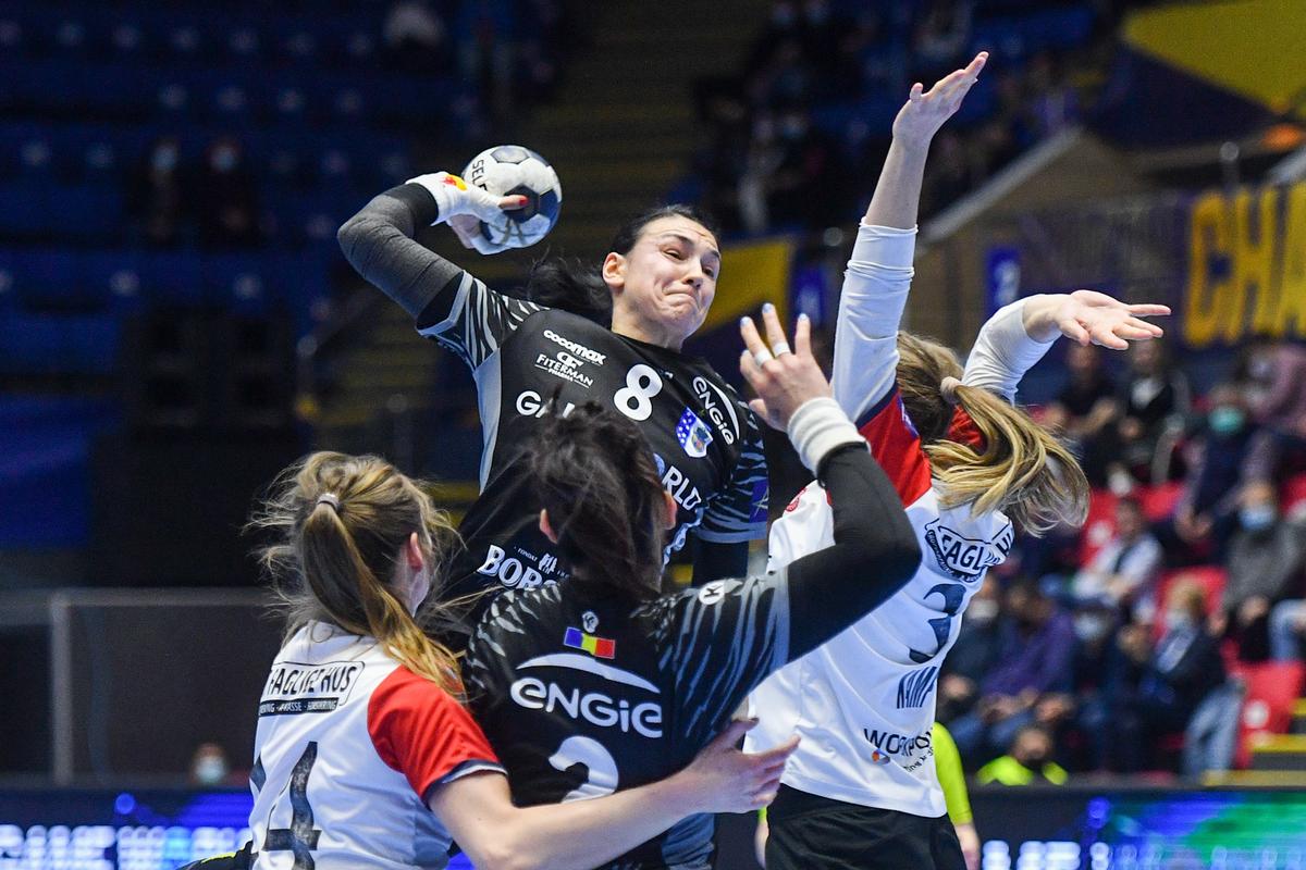 Cristina Neagu-carieră- Arhivă GSP