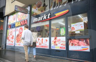 „Am simțit potențial pe piața austriacă” » Business-ul 100% românesc descoperit în Graz: patron-microbist, politică la tejghea și produse tradiționale pe alese
