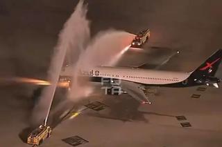 Imagini tari! Avionul Braziliei de 170 de milioane de euro, „botezat” înainte de plecarea la Cupa Mondială