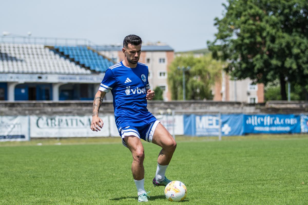 Despărțire în prag de Superliga » Corvinul l-a pus pe liber după 3 ani!