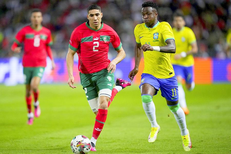 Achraf Hakimi și Vinicius se vor duela în grupa C. Foto: Getty Images Real Madrid, la un gol să intre în istorie după reușita lui Kylian Mbappe! » Ce cluburi împart recordul la Mondiale