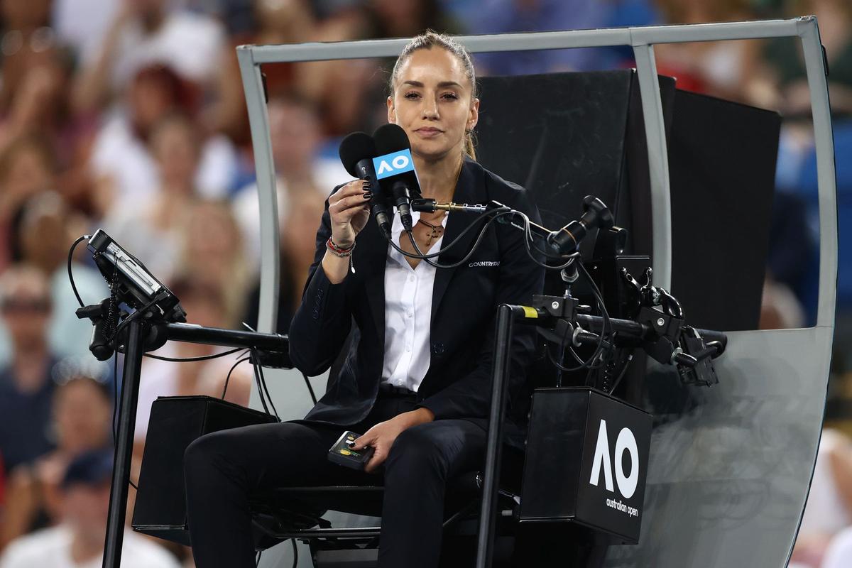 FOTO Marijana Veljovic captează atenția și la Wimbledon: imagini impresionante cu cea mai sexy arbitră din tenis