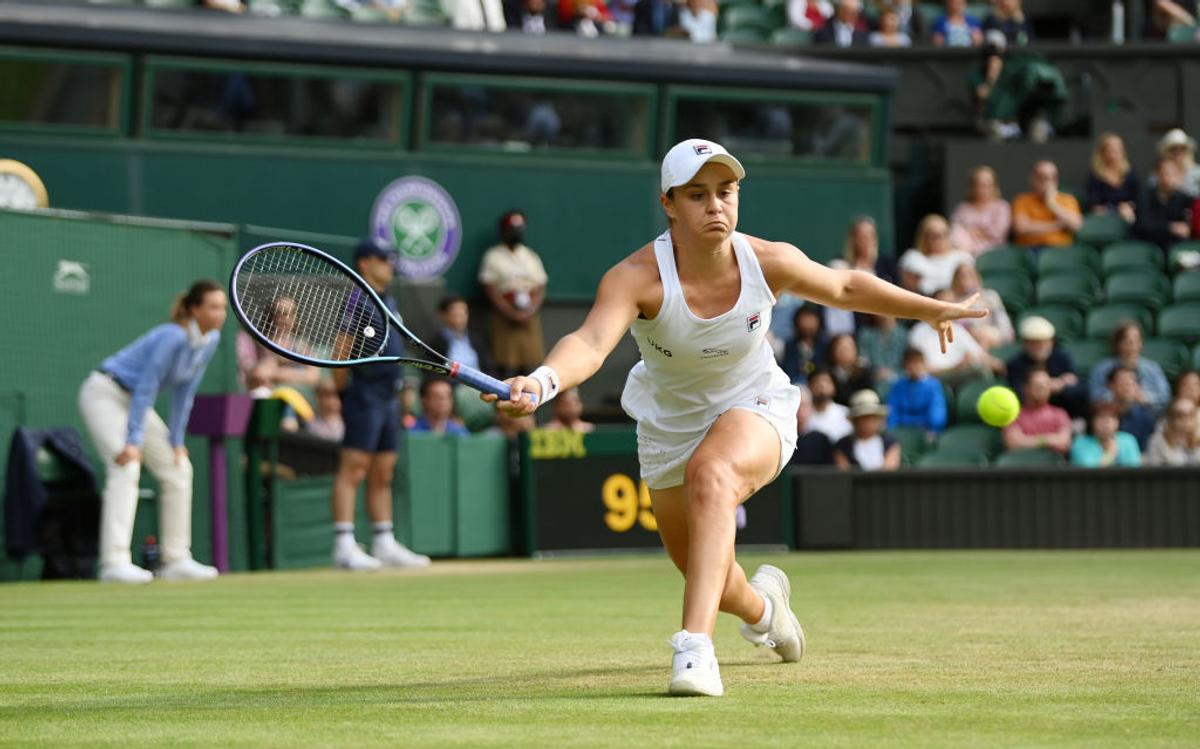 Blockbuster în optimile de la Wimbledon: liderul mondial vs campioana de la Roland Garros