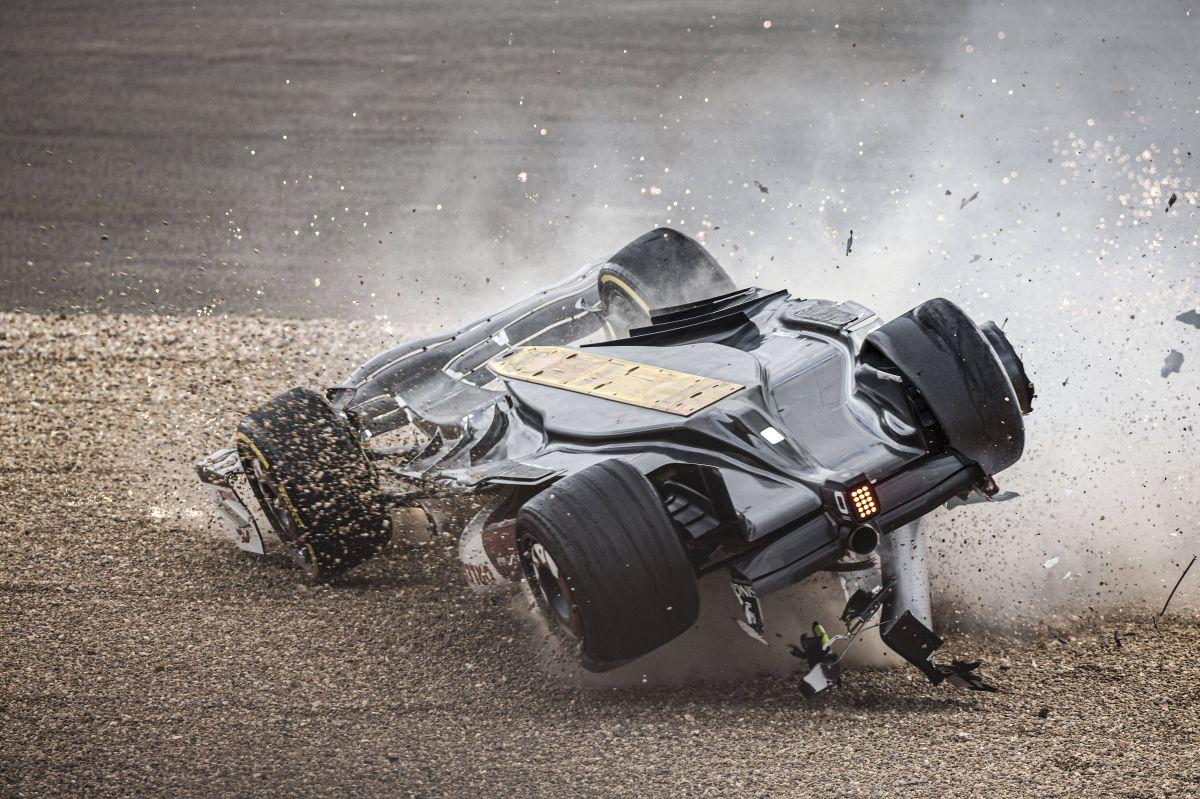 Formula 1 - Accident Silverstone, Russell - Zhou