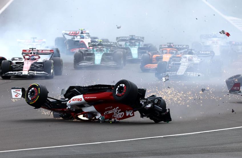 Zhou Guanyu // foto: Guliver/gettyimages