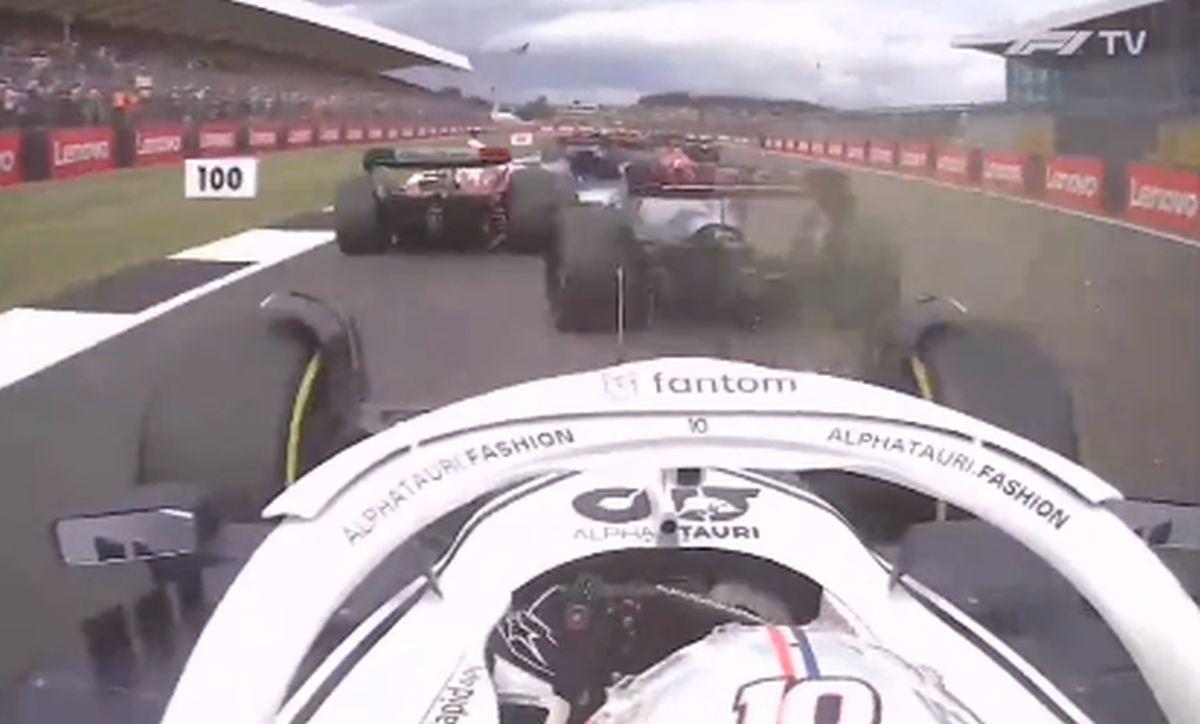 Scene uluitoare la Silverstone » Protestatari TÂRÂȚI de stewarzi în afara circuitului