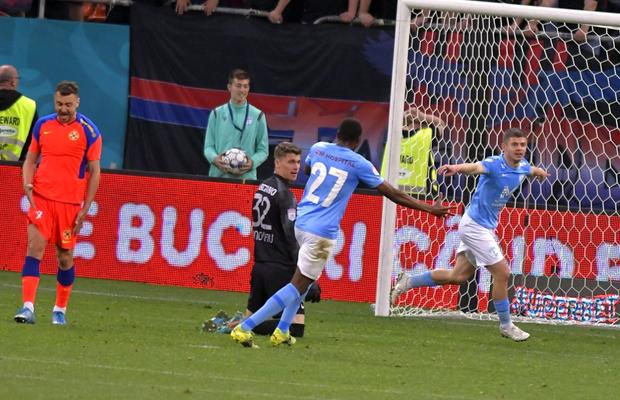 Dinamo începe săptămâna cu două transferuri! Unul i-a interzis visul lui Gigi Becali în 2022