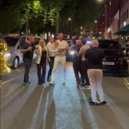Andy Carroll s-a ales cu cămașa ruptă, după ce s-a bătut în stare de ebrietate / Foto: The Sun
