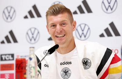 „Săgeți” înainte de Spania - Germania: „Sperăm să-l «retragem» pe Kroos vineri!” » Replica neamțului