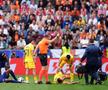 Urmările duelului dintre Denzel Dumfries și Vasile Mogoș. Sursă foto: Imago