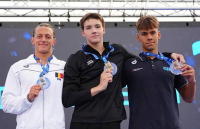 A doua medalie pentru România la CE de juniori de la Samorin » Robert Badea a cucerit argintul la 200 m mixt